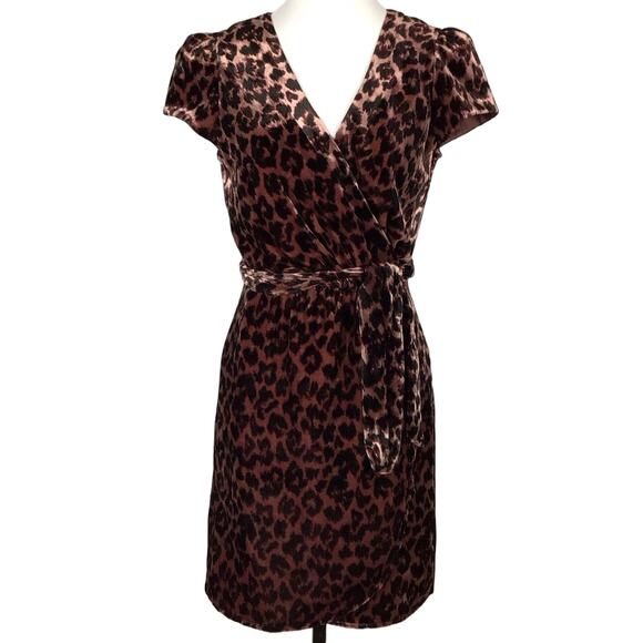 J, Crew Drapey Velvet Rose Leopard Print Pink Black Belted Wrap Dress sz 2 - Picture 5 of 14